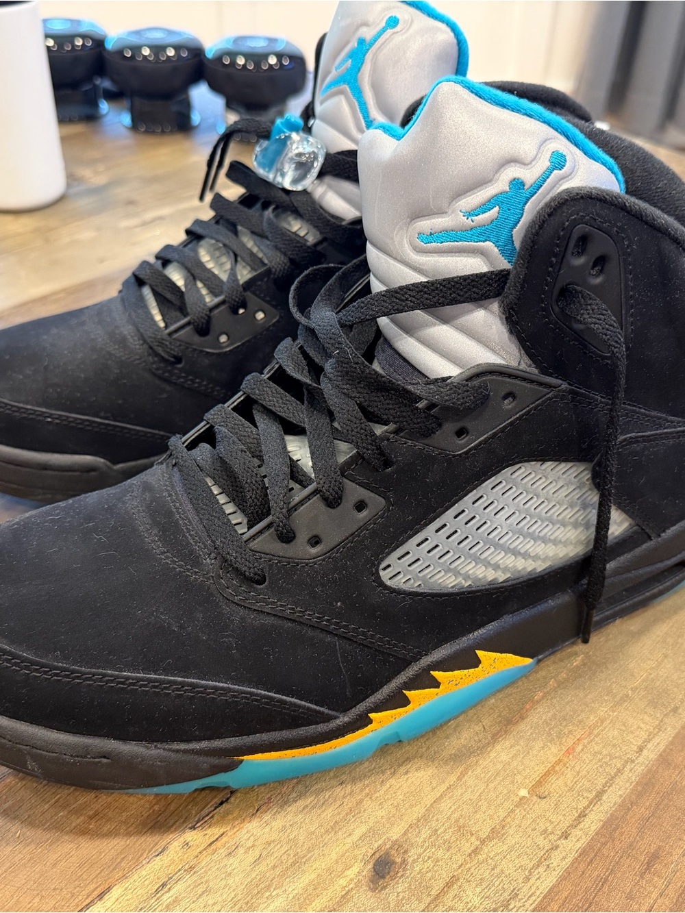 Jordan 5 Retro Aqua - new w/out box. Size 14